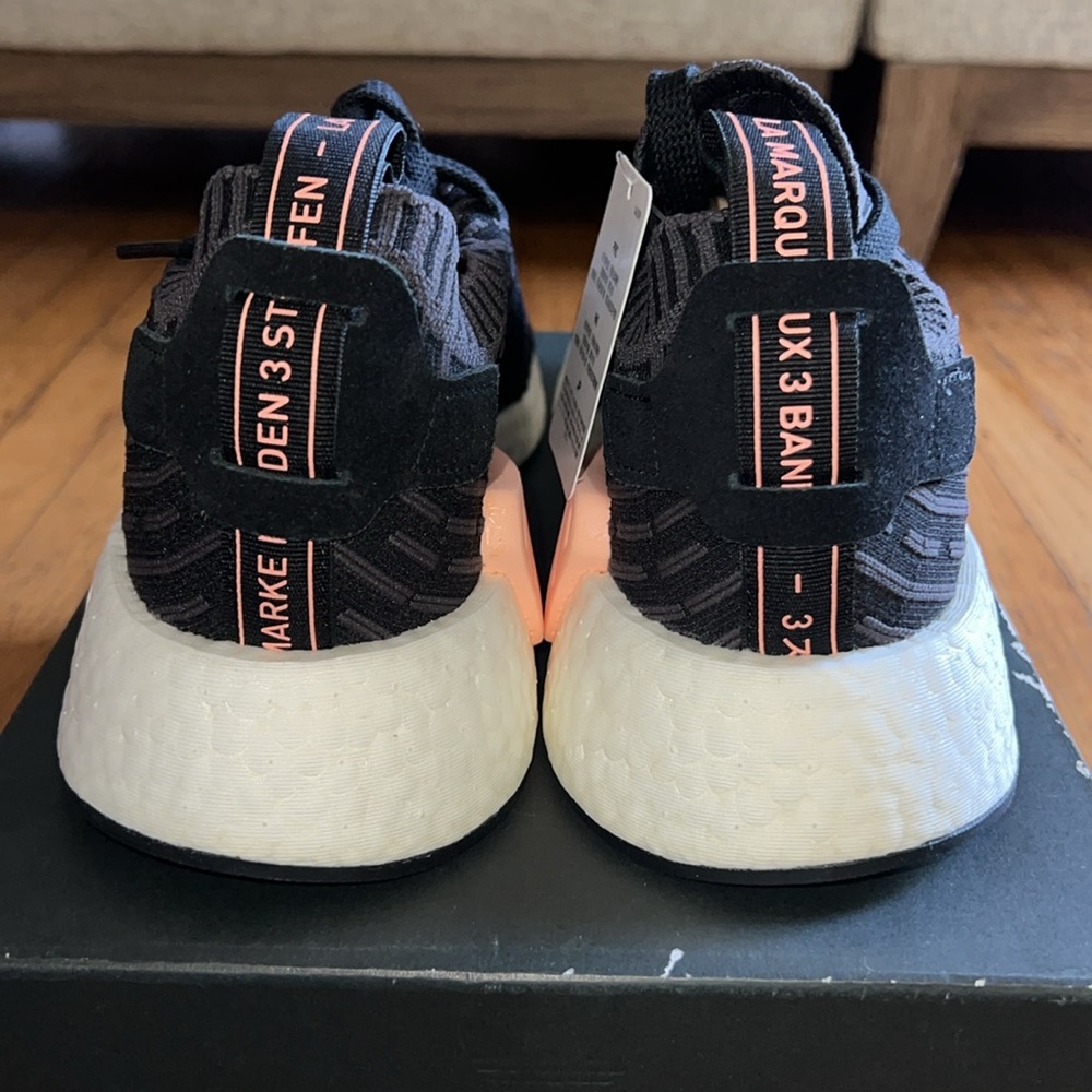 Adidas NMD R2 PK W - Picture 3 of 5